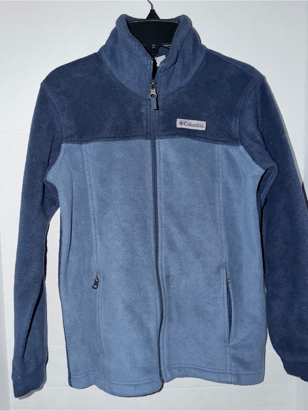 Columbia Two-Tone Navy and Slate Blue Lightweight Fleece Jacket